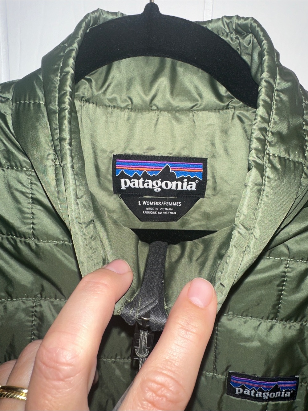 Patagonia Olive Quilted Lightweight Women's Puffer Jacket - Picture 6 of 14
